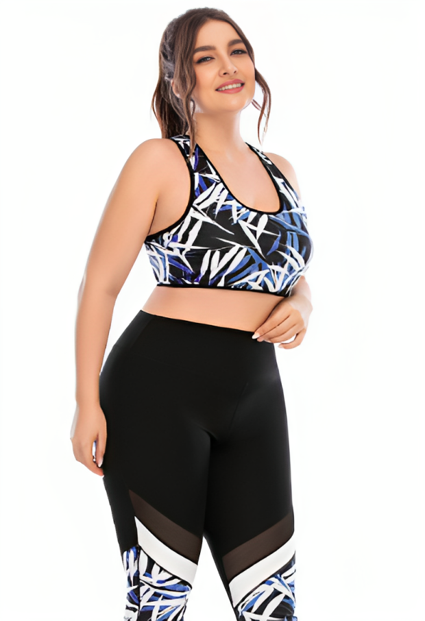 women curvy from TutEmpire